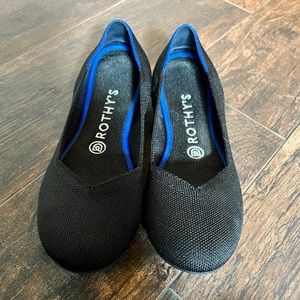 Women’s Rothy’s, black size 8. Worn twice